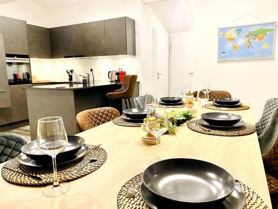 Unique Penthouse With Gallery And Mountain View カンデルシュテッグ エクステリア 写真