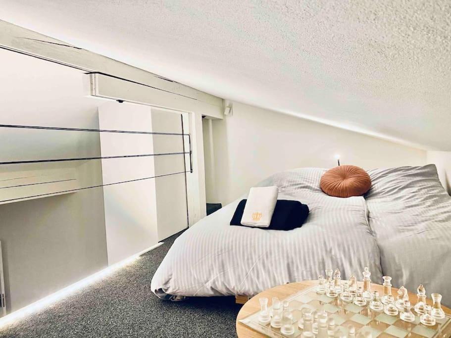 Unique Penthouse With Gallery And Mountain View カンデルシュテッグ エクステリア 写真
